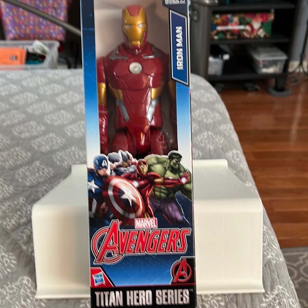 Iron Man, Marvel Avengers Titan Hero Series